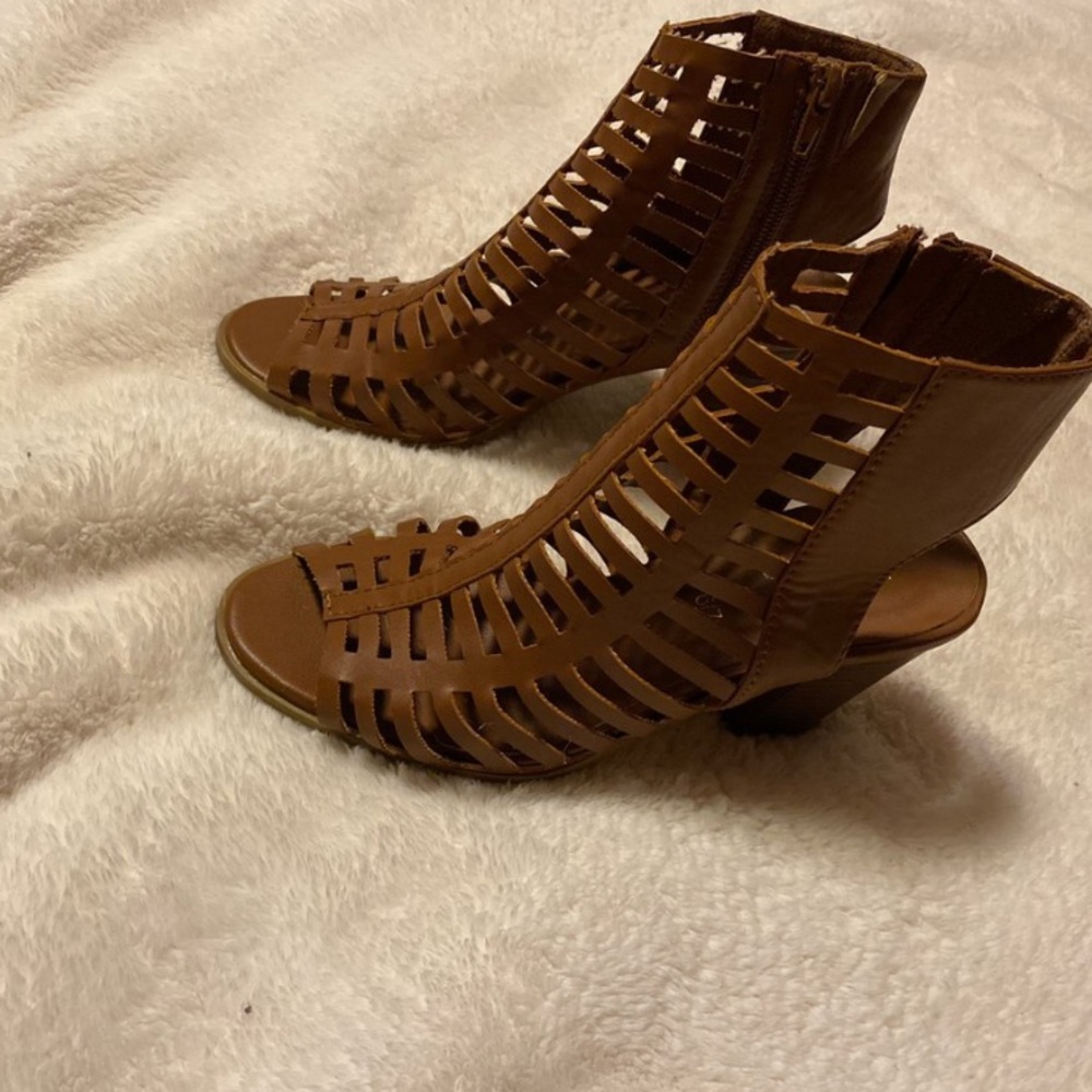 Brown Leather heels